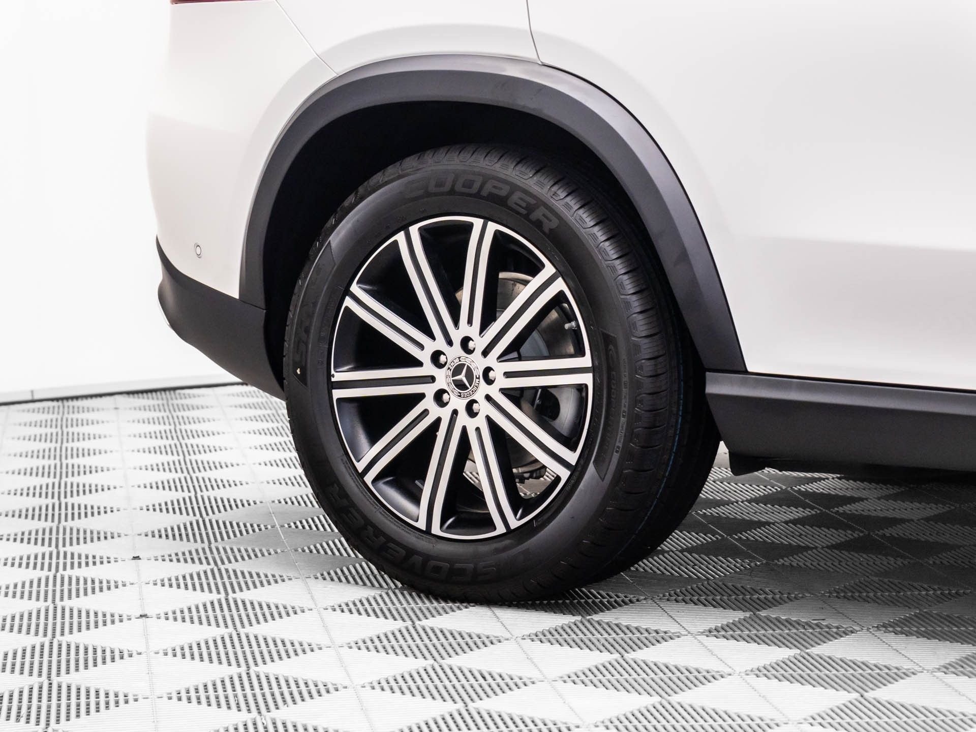 Certified Used 2026 White Mercedes-Benz GLE 350 image 33