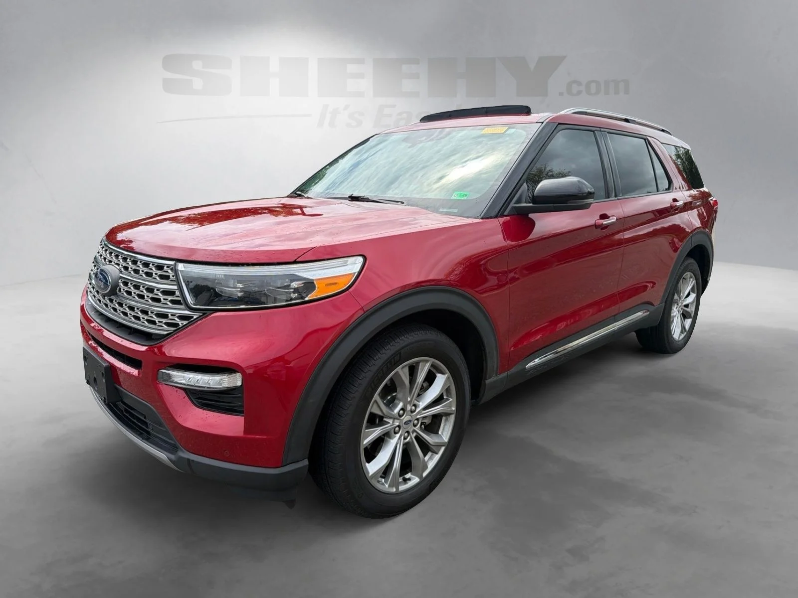 Used 2023 Red Ford Limited image 18