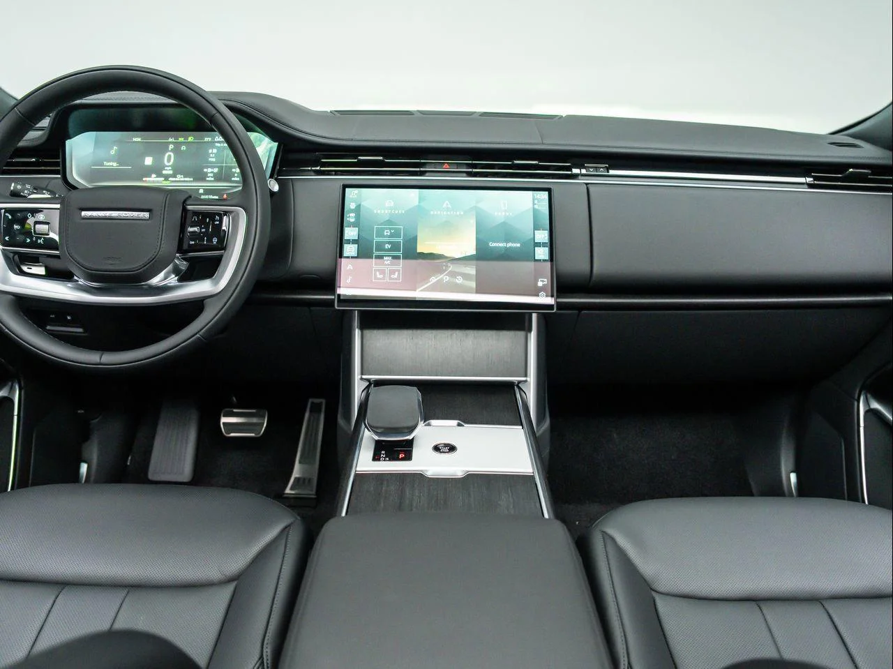 New 2026 Eiger Grey Land Rover P550e SE image 18