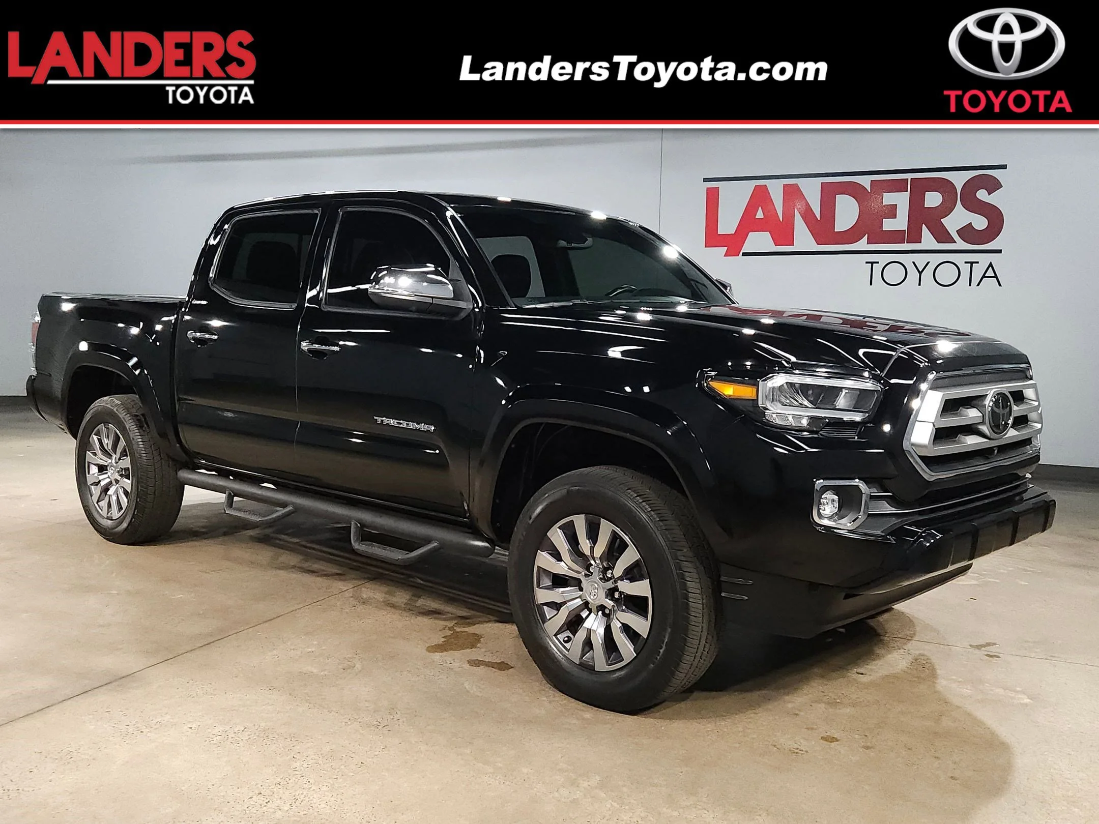 2022 Toyota Tacoma Limited Double Cab 4WD V6 Auto Short Bed's photo