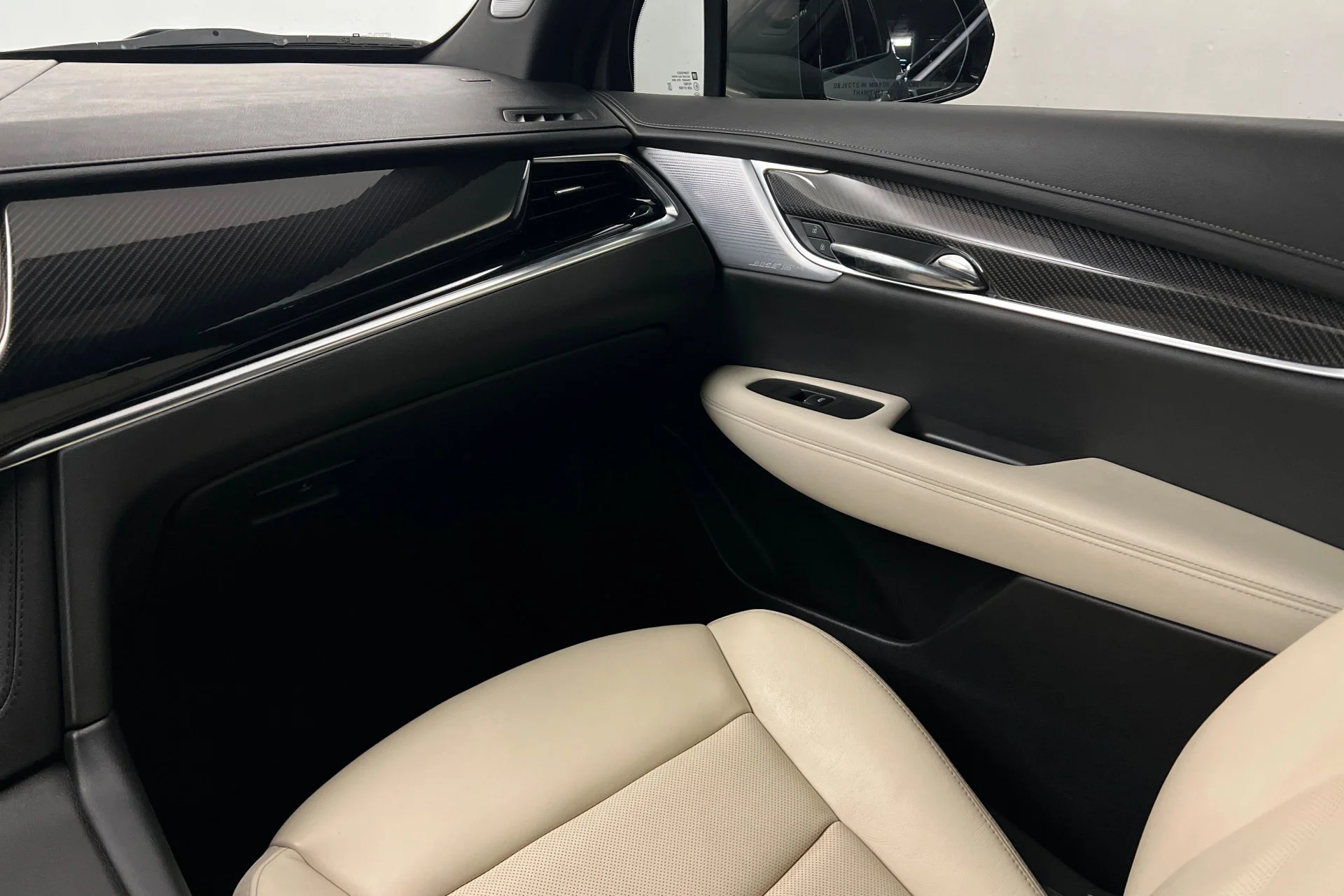 2025 Cadillac XT6 Sport - Photo 10