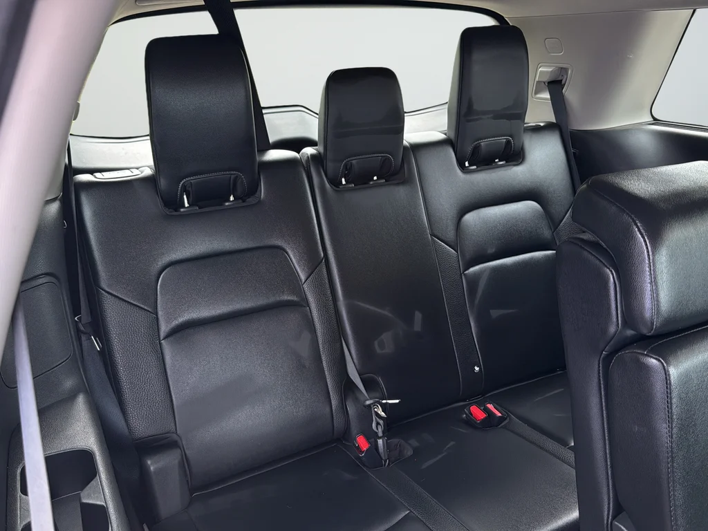 Used 2023 Black Nissan SL image 34