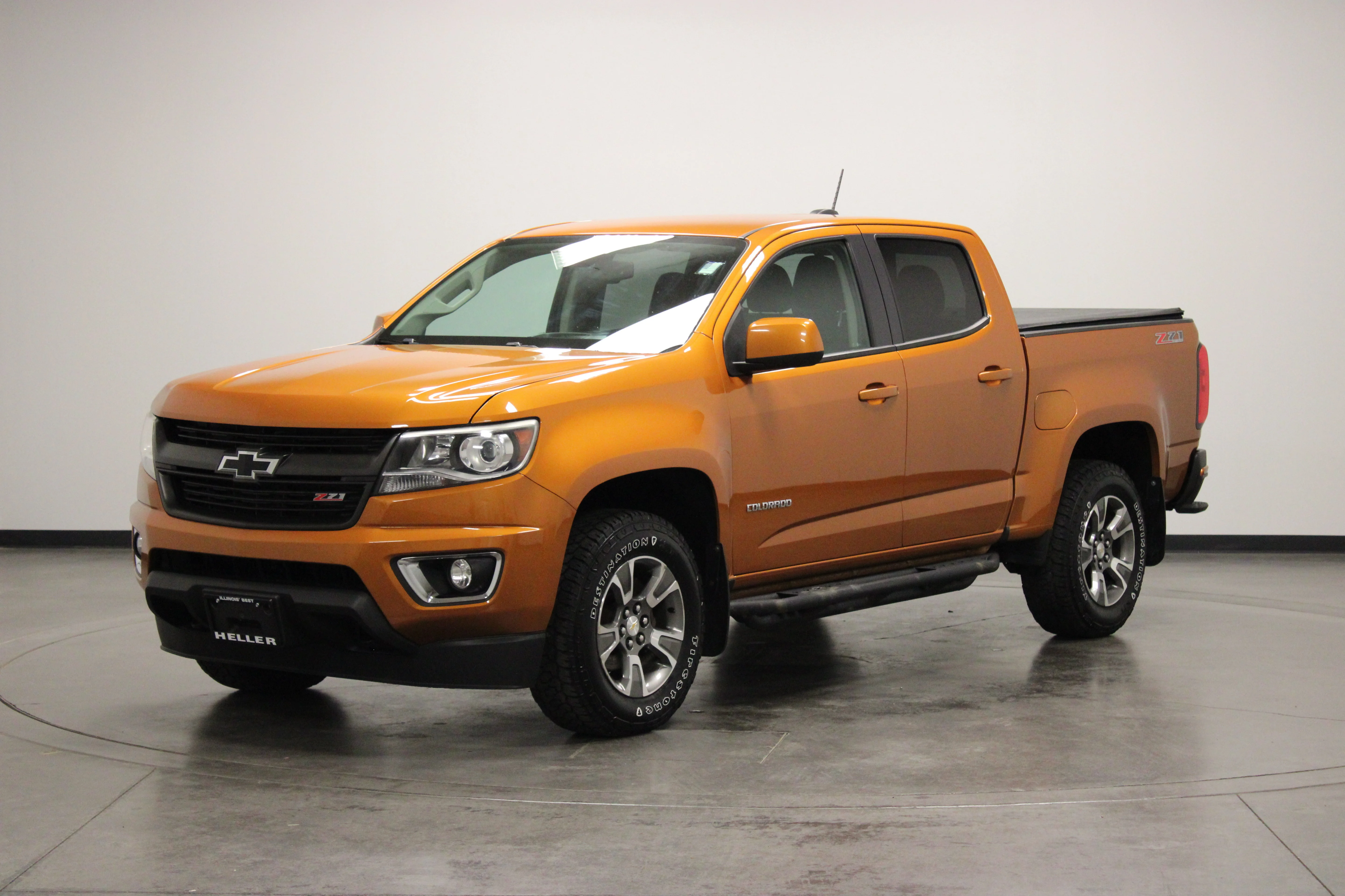Used 2017 Burning Hot Metallic Chevrolet Z71 image 4