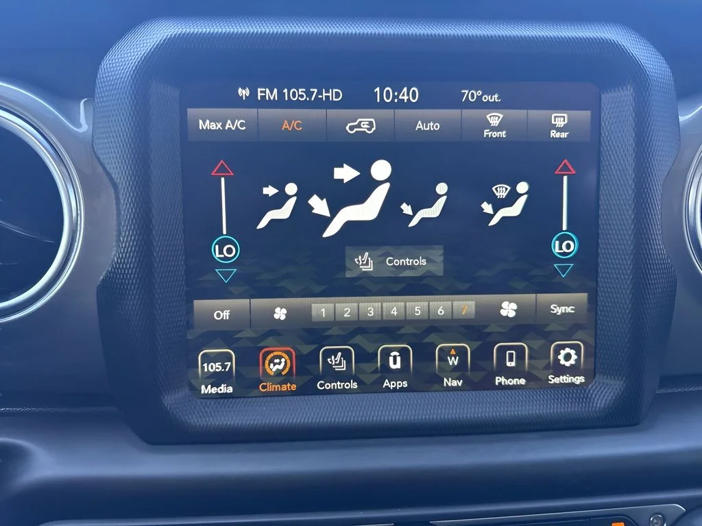 Used 2023 Black Jeep Sahara image 21