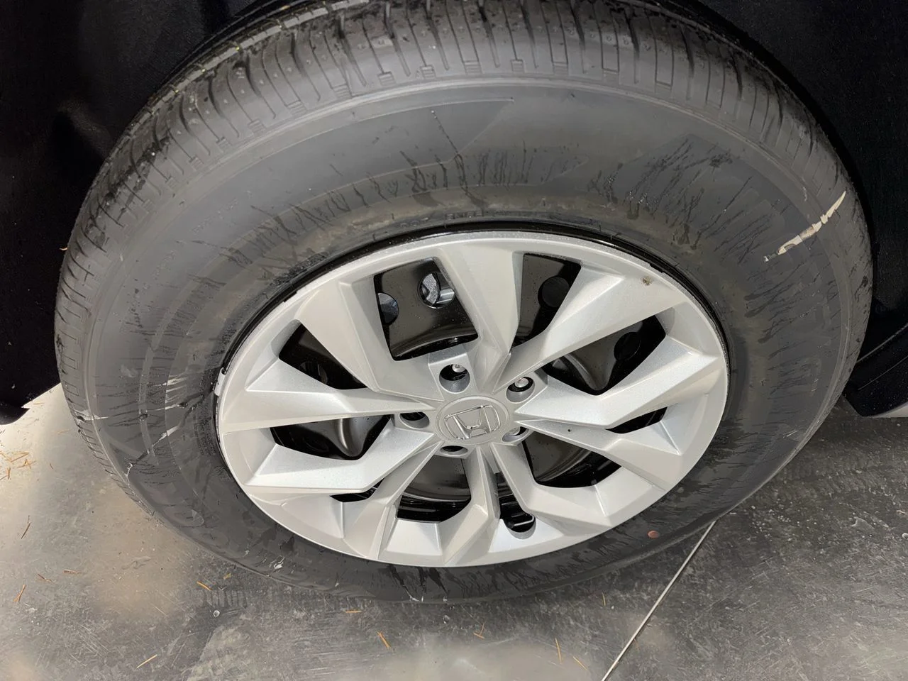 New 2026 Meteorite Gray Metallic Honda LX image 16