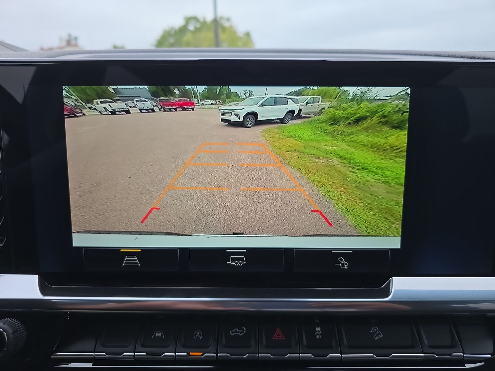 New 2026 Summit White Chevrolet LT image 13