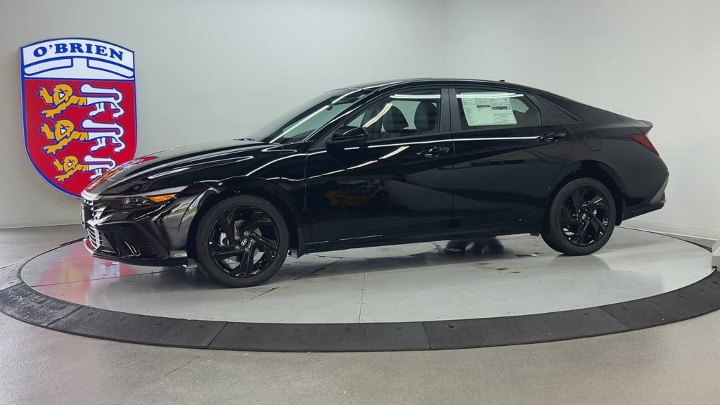 Used 2026 Abyss Black Hyundai SEL Sport image 3