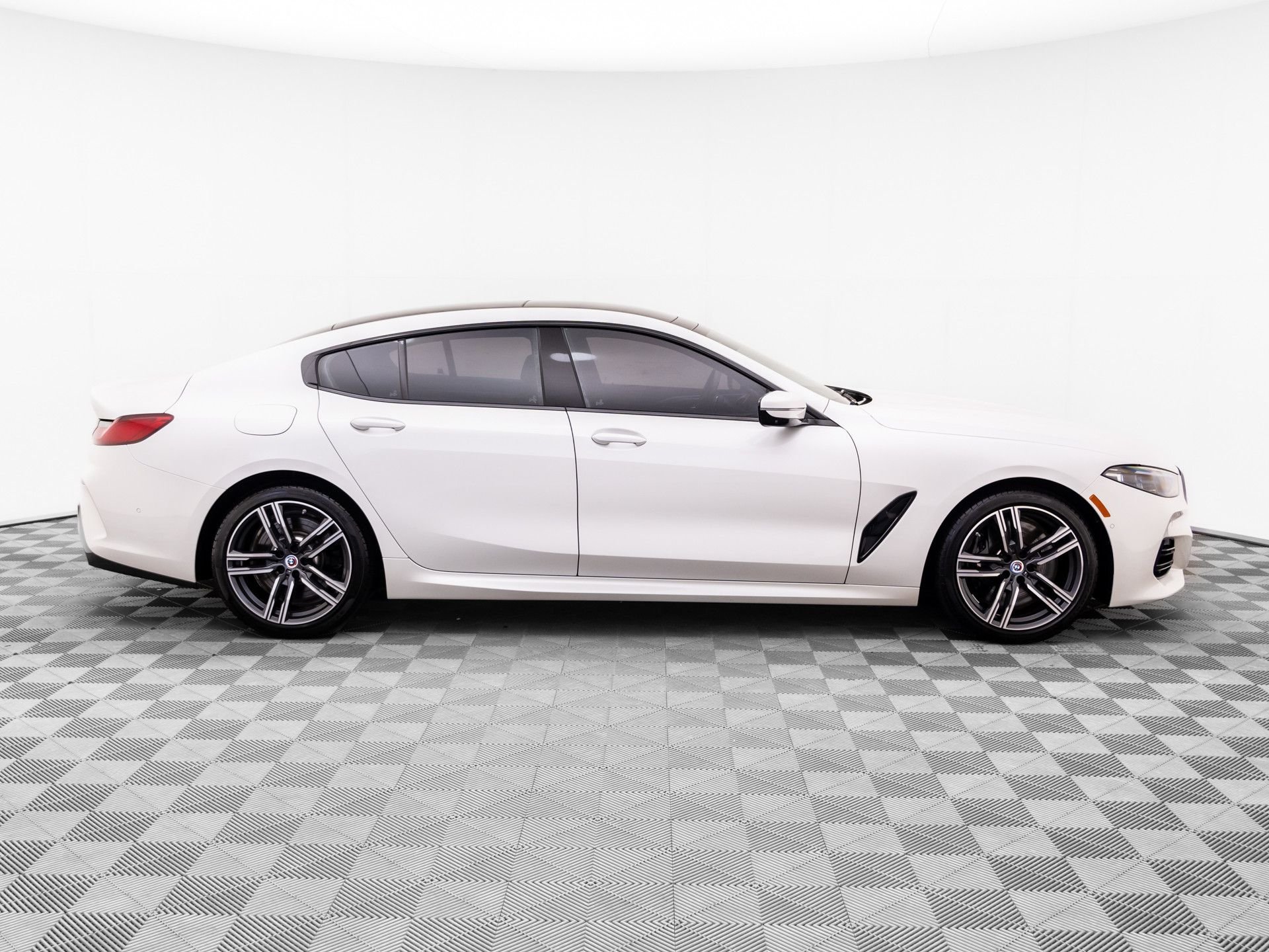 Certified Used 2025 Mineral White Metallic BMW 840 image 6