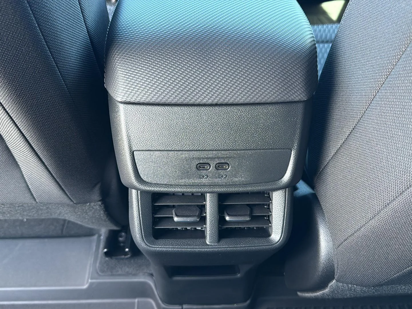 2026 Chevrolet Equinox LT - Photo 20