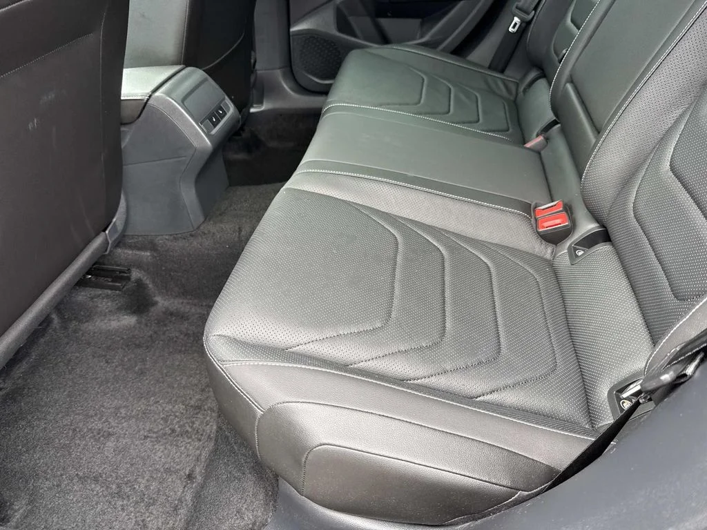 Used 2023 Gray Volkswagen 1.5T SEL image 15