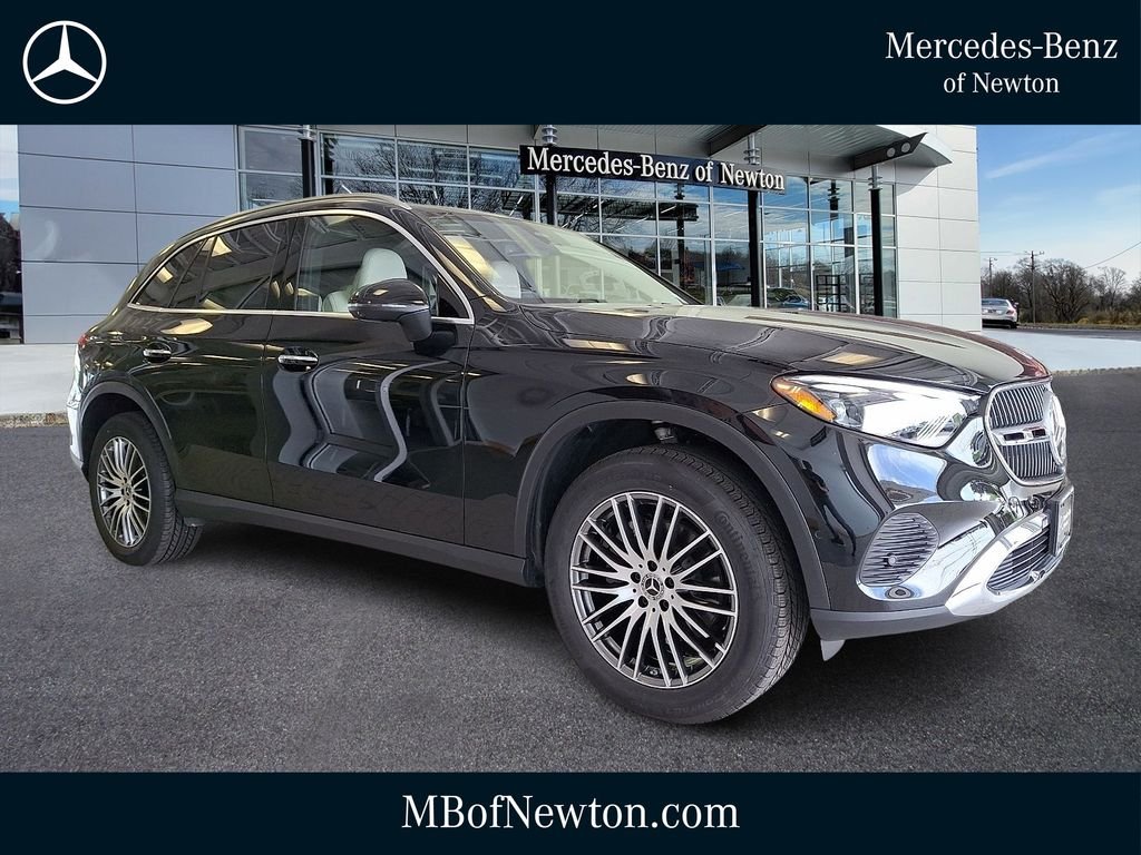 2026 Mercedes-Benz GLC GLC 300 4MATIC's photo