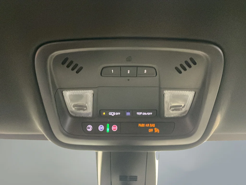 Used 2023 Gray Chevrolet LT image 35