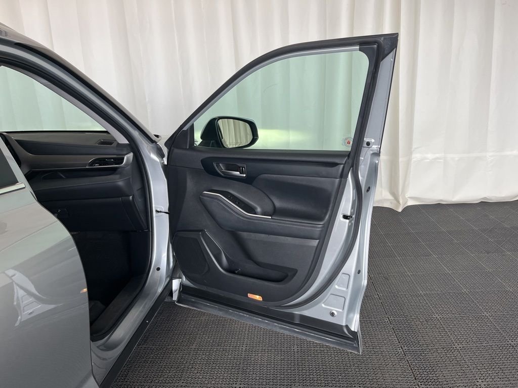 Used 2024 Gray Toyota XLE image 20
