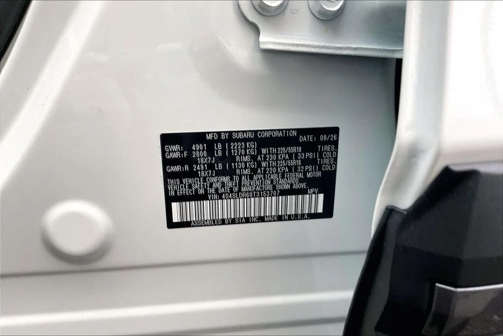 New 2026 CRYSTAL WHITE PEARL Subaru Limited image 13