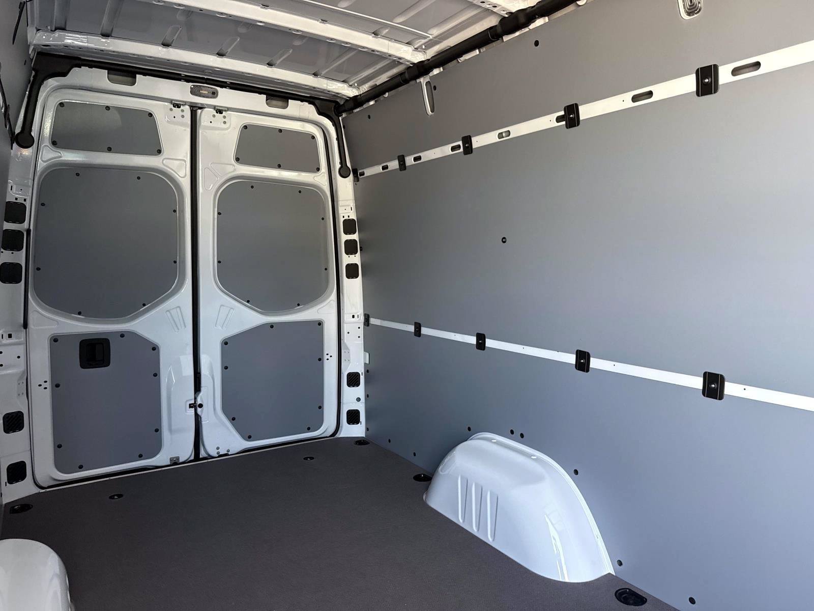 New 2026 Arctic White Sprinter Cargo 170 WB image 10