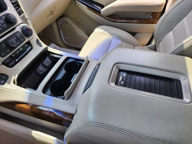 Used 2015 Black GMC Denali image 34
