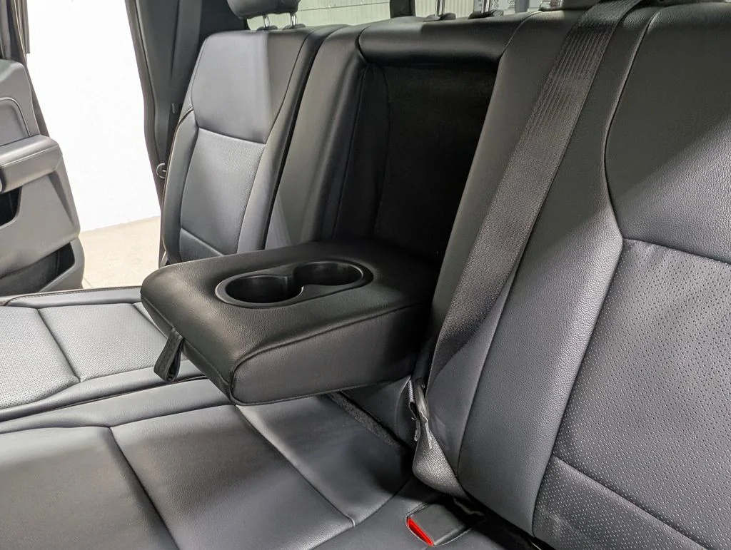 New 2026 Agate Black Metallic Ford F-250® Lariat® image 19