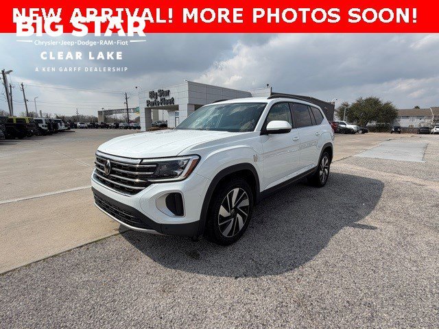 2024 Volkswagen Atlas SE w/Tech