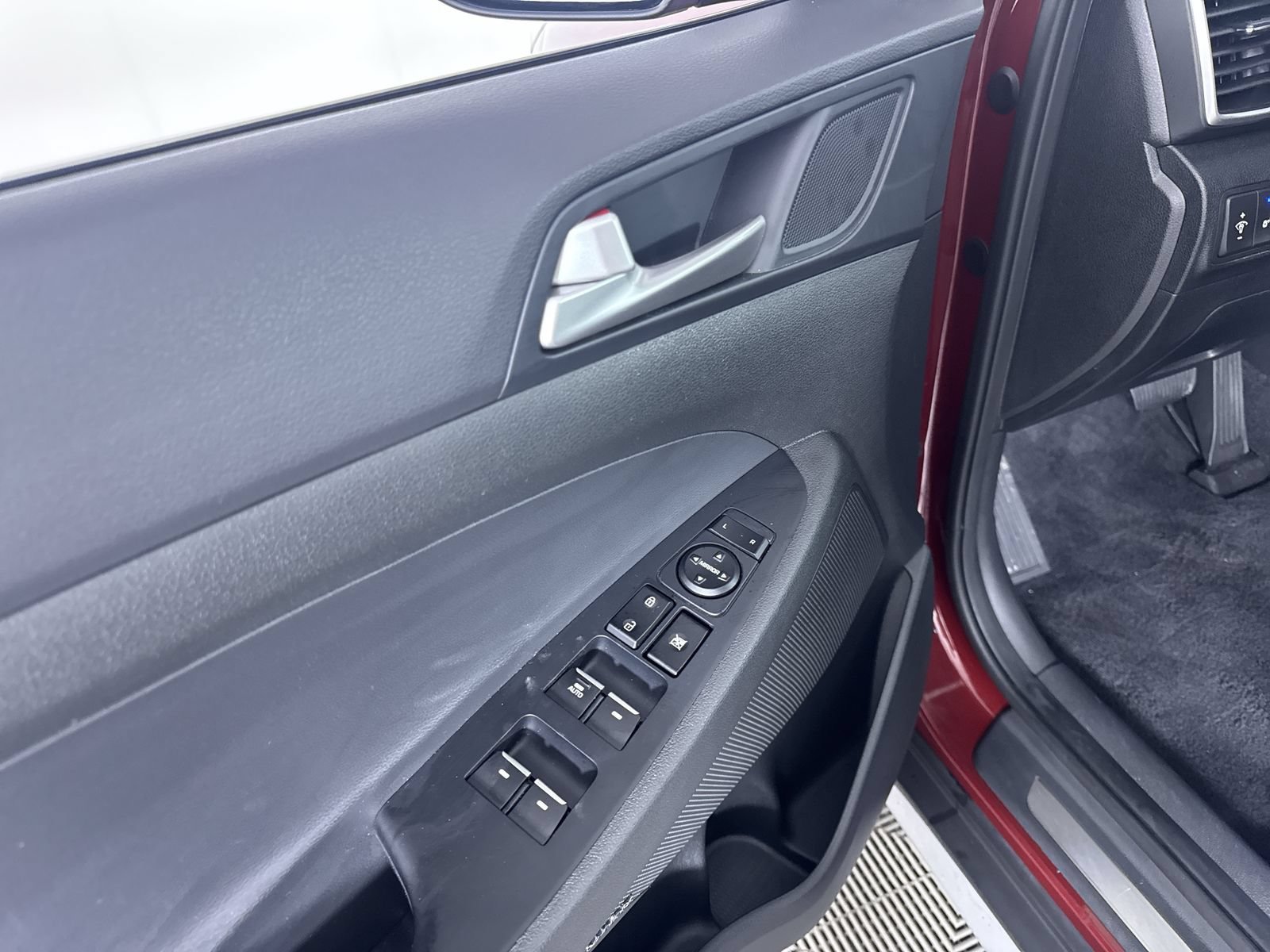 Used 2020 Gemstone Red Hyundai Ultimate image 14