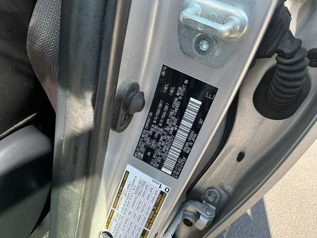 Used 2016 Silver Toyota SR5 Premium image 25