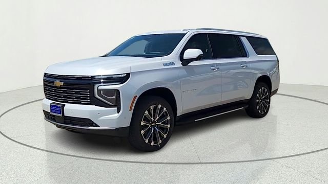 New 2026 White Chevrolet High Country image 3