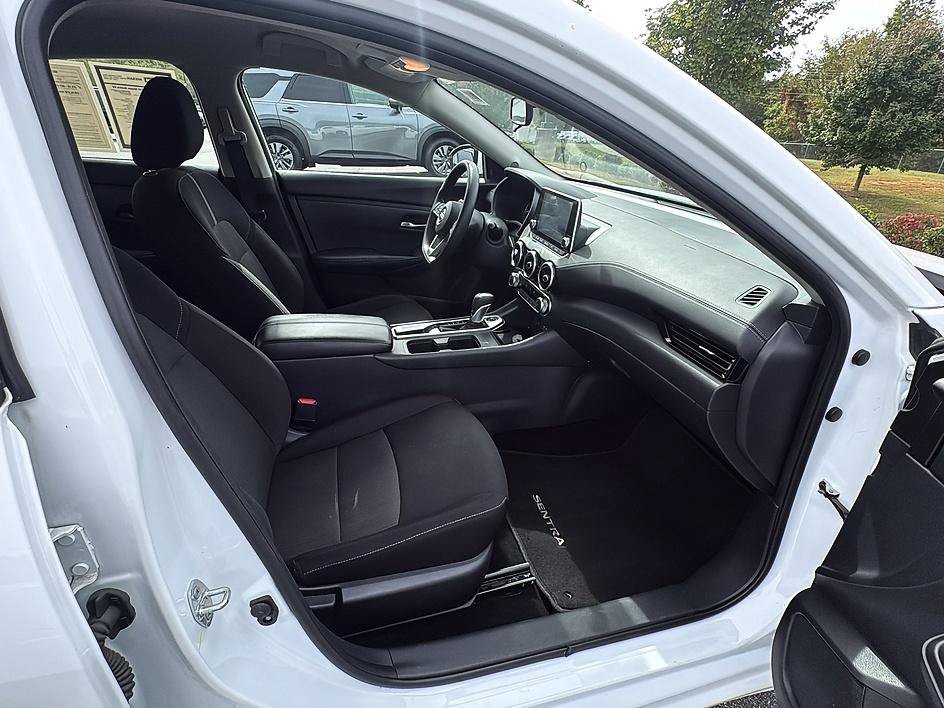 Used 2025 Fresh Powder Nissan SV image 24