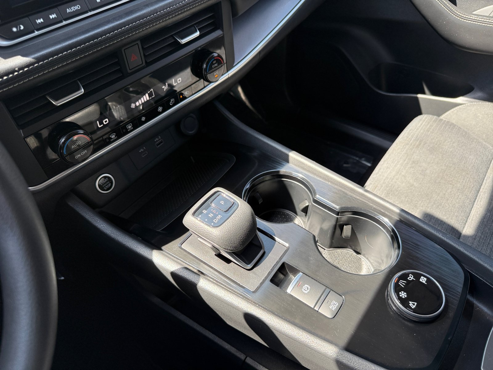 Used 2023 Gun Metallic Nissan SV image 13