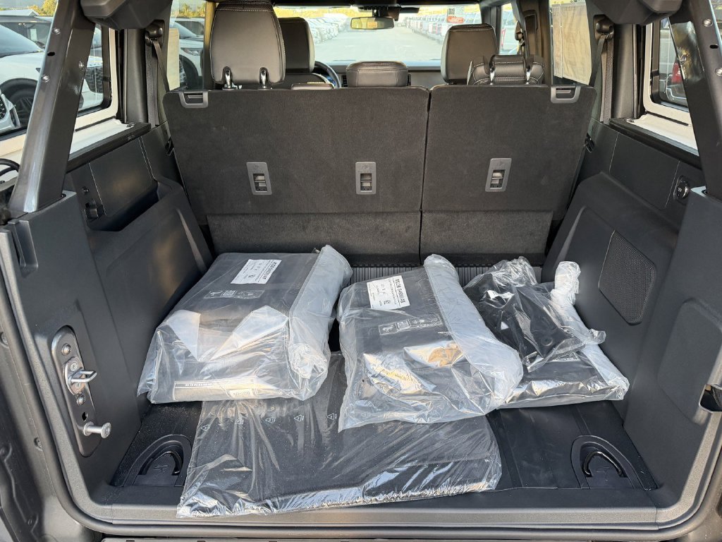 New 2025 Carbonized Gray Metallic Ford Badlands® image 19