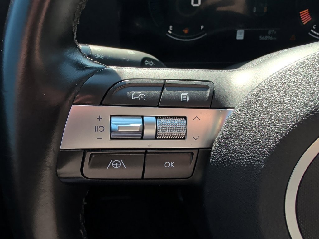 Used 2025 Blue Hyundai SEL image 14