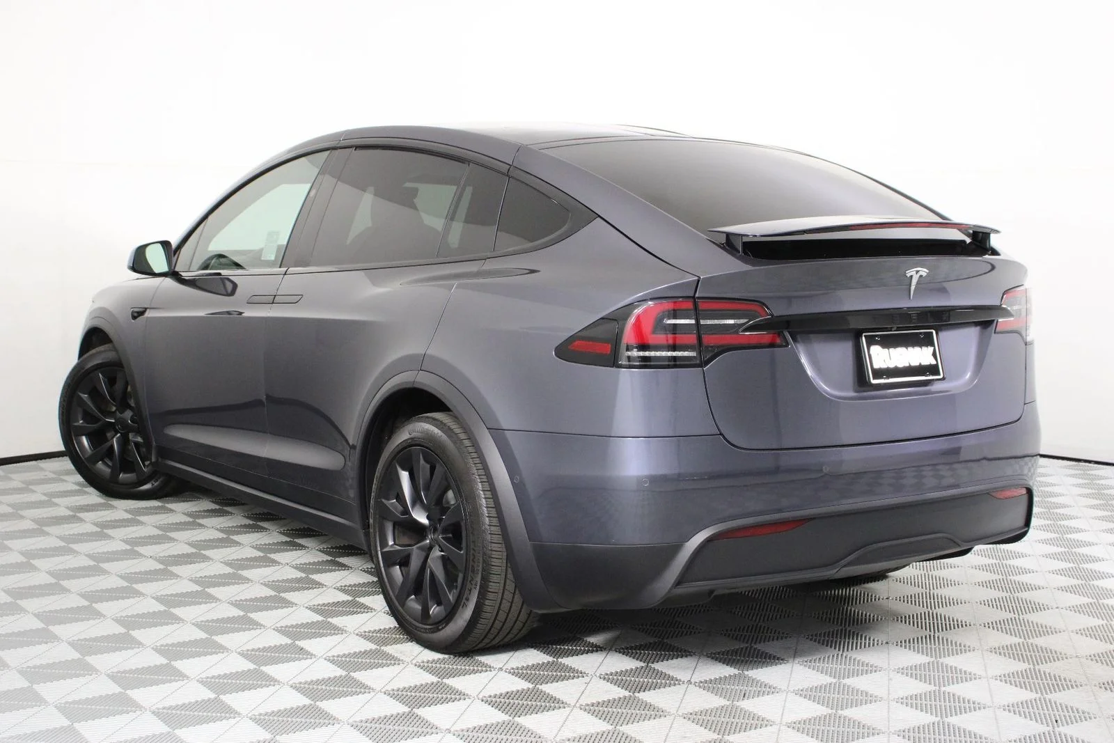 Used 2023 Tesla Model X Long Range with VIN 7SAXCBE59PF365765 for sale in Pasadena, CA