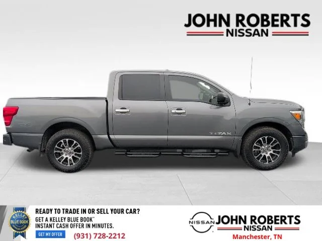 Used 2021 Gray Nissan SV image 10