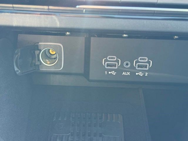 New 2026 High Gloss Black Jeep Limited Reserve image 23