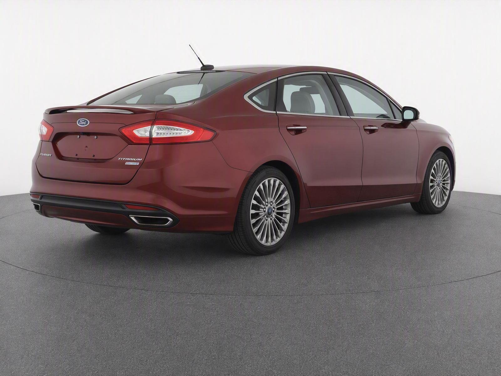 Used 2016 Bronze Fire Metallic Tinted Clearcoat Ford Titanium image 4