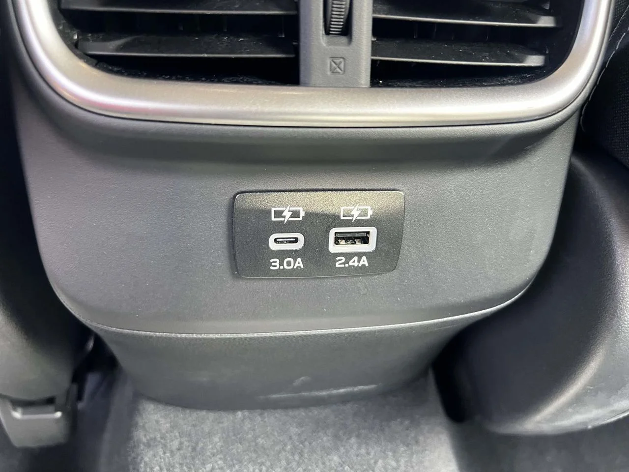 Used 2025 Crystal White Pearl Subaru Premium image 19