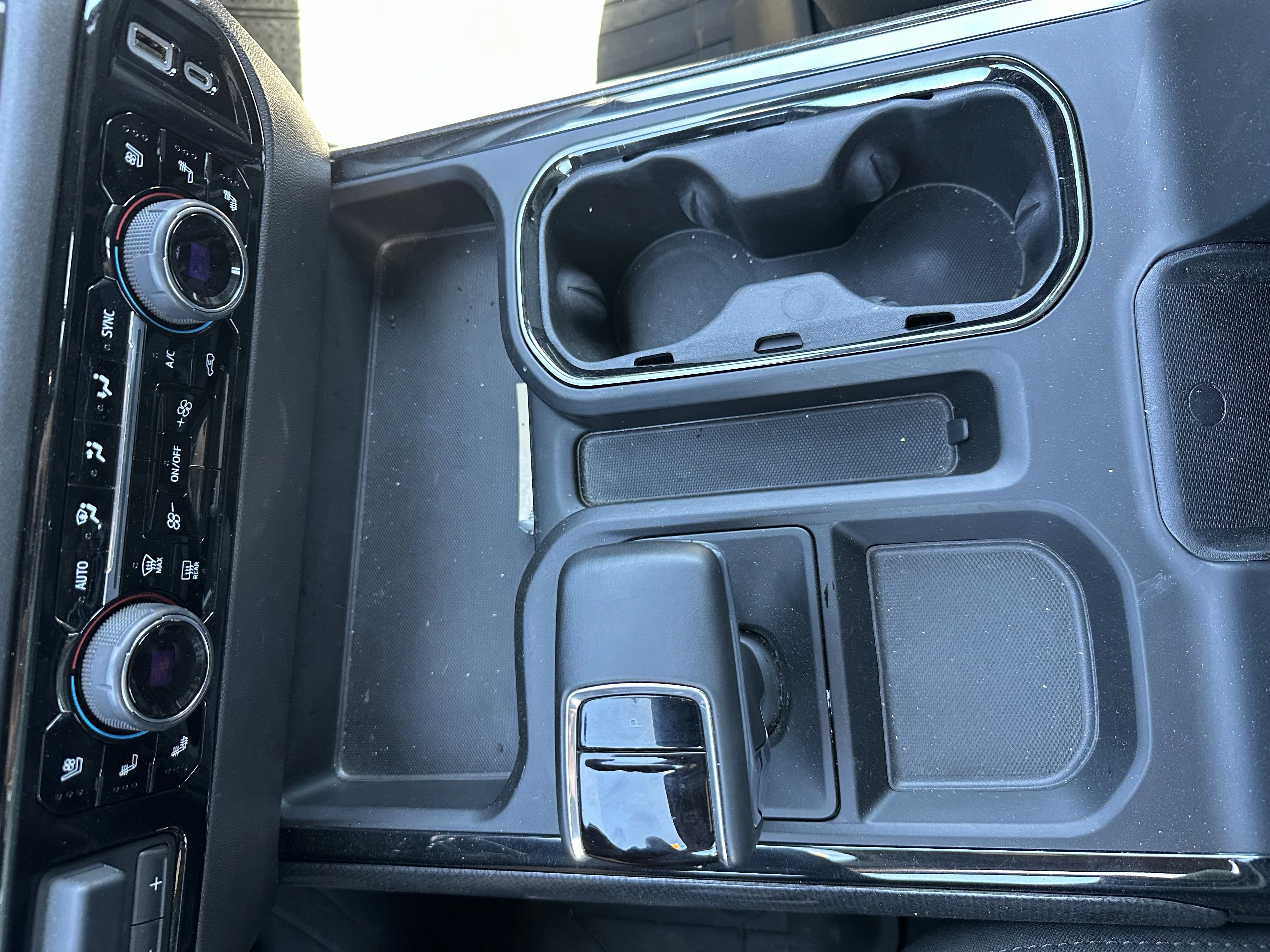 Certified Used 2025  Chevrolet ZR2 image 18