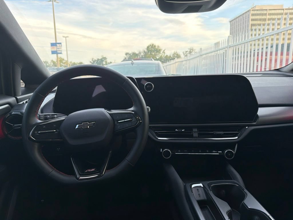2025 Chevrolet Equinox EV RS - Photo 7