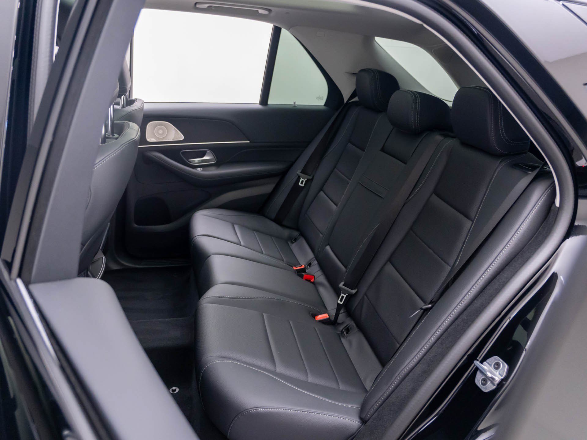 New 2026 Black Mercedes-Benz GLE 350 image 59