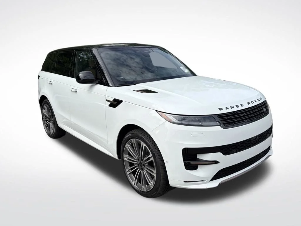 New 2026 White Land Rover Dynamic SE image 3
