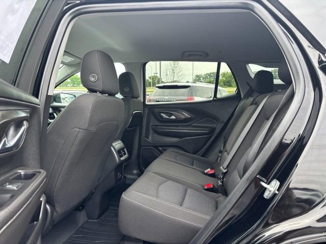 2023 GMC Terrain SLE - Photo 10