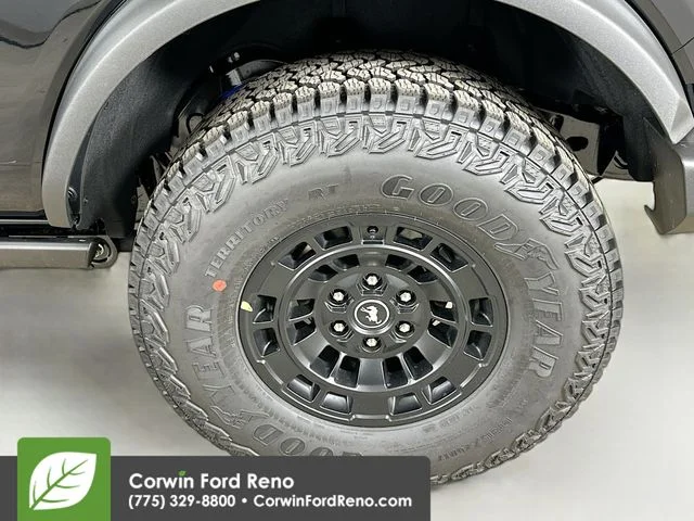 New 2026 Shadow Black Ford Badlands image 33