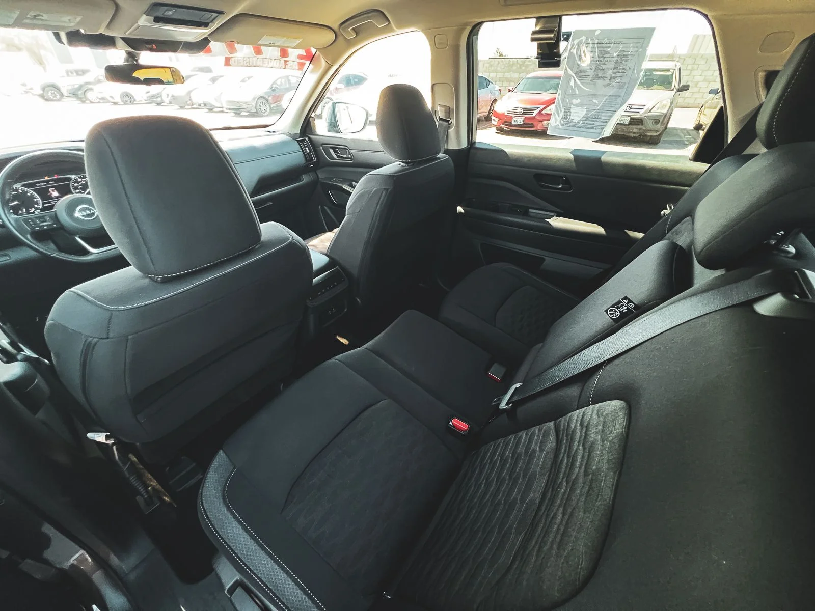 Used 2024 Gray Nissan SV image 16