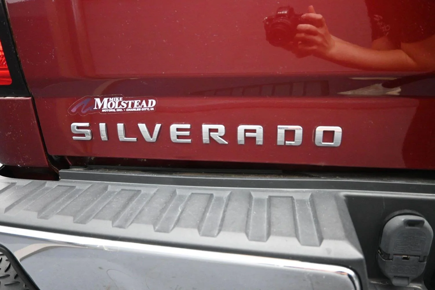 Used 2016 Siren Red Tintcoat Chevrolet LT image 14