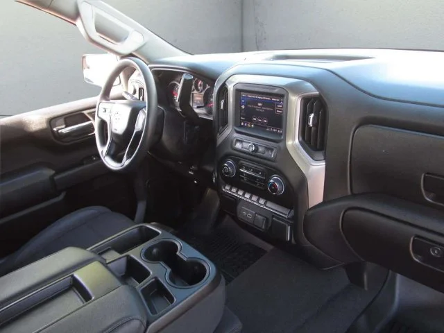 Used 2026 White Chevrolet Custom image 9