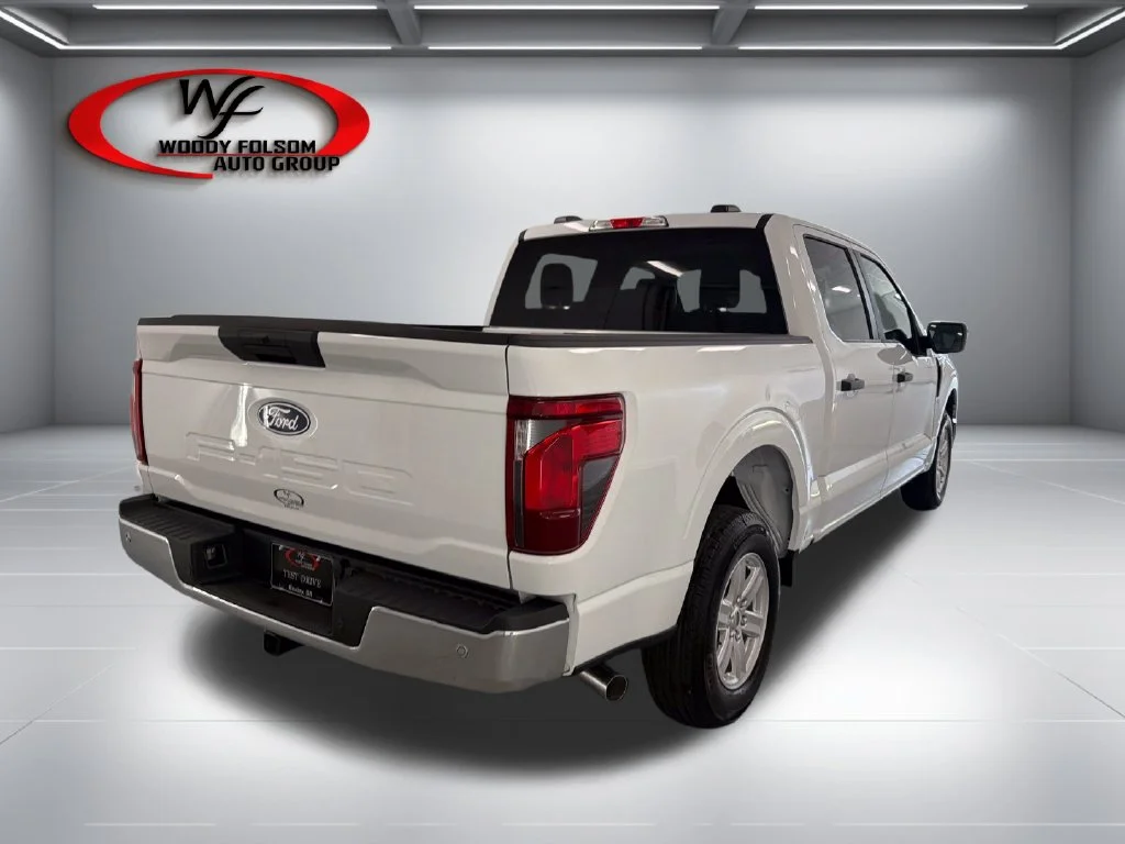 New 2026 Oxford White Ford XL image 6