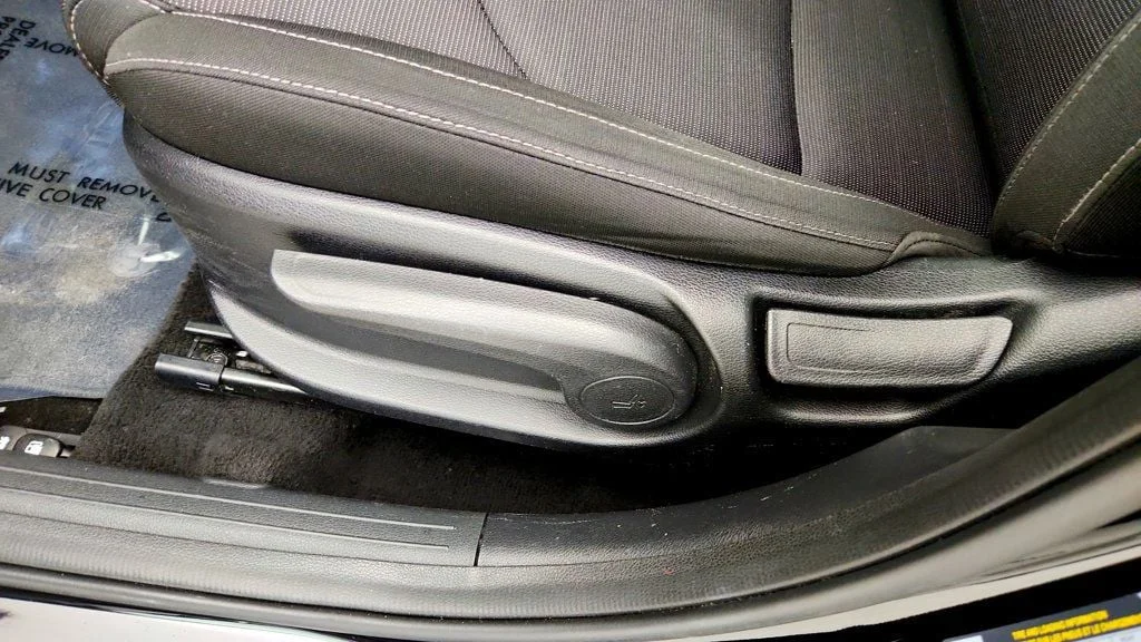 Used 2019 Aurora Black Kia S IVT image 12