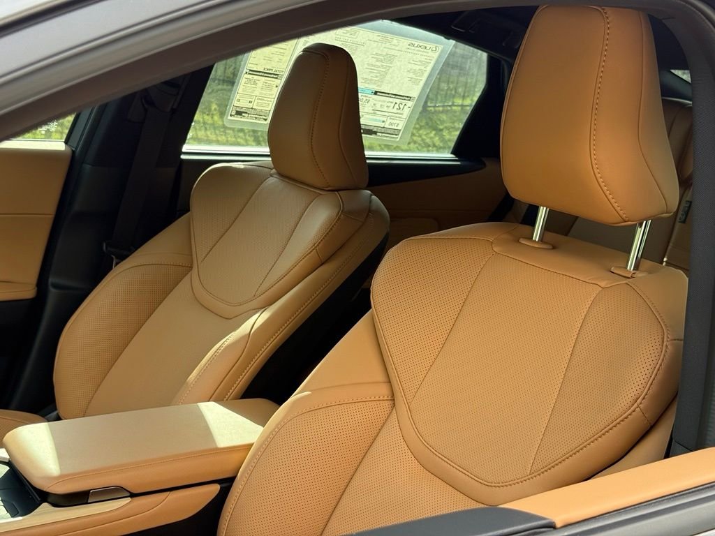 New 2026 Cloudburst Gray Lexus ES 350e LUXURY image 15