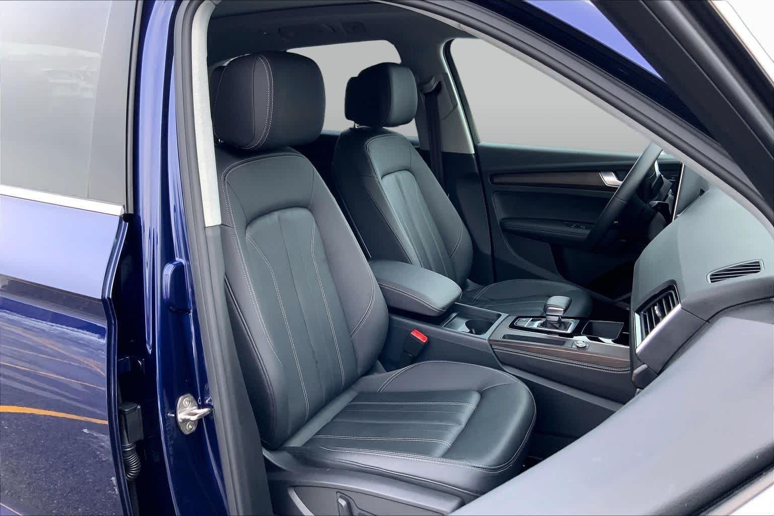 Used 2023 Navarra Blue Metallic Audi S line Premium Plus image 9