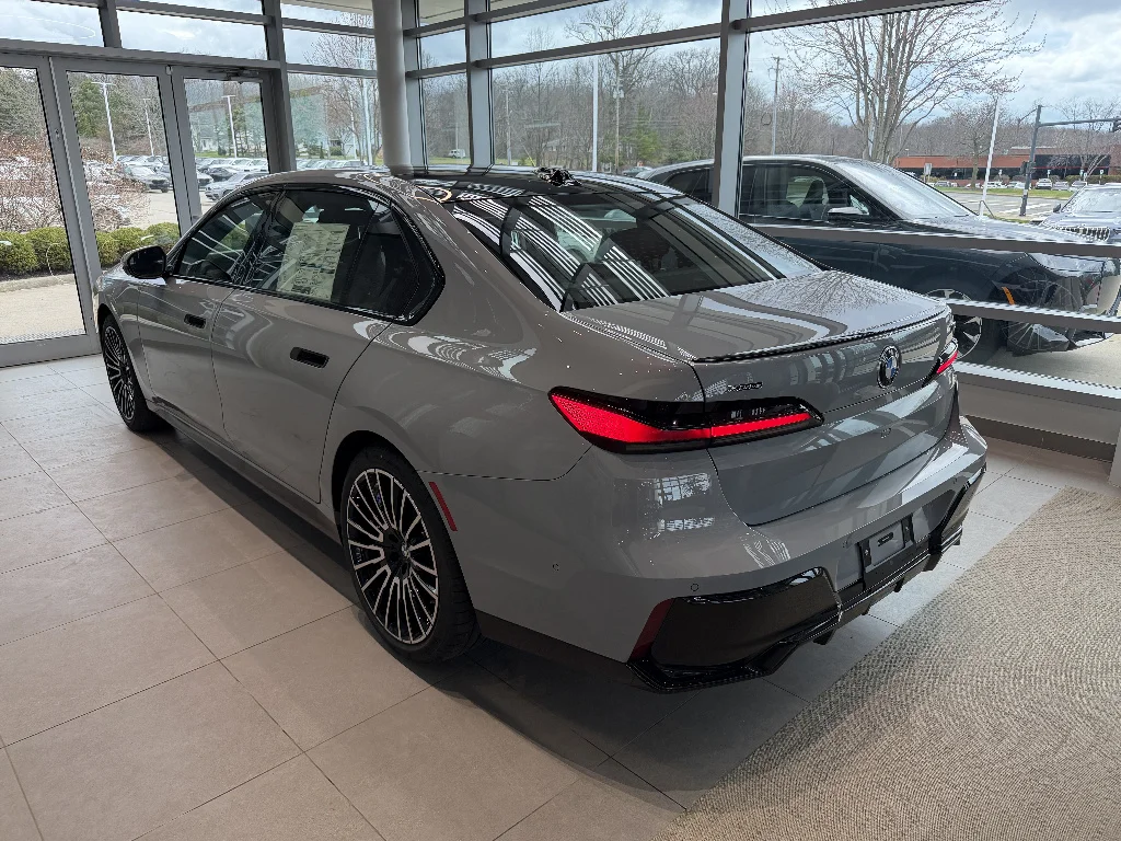 New 2026 Brooklyn Grey Metallic BMW xDrive image 4