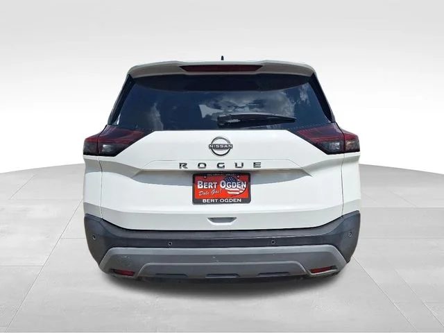 Certified Used 2023 White Nissan S image 7