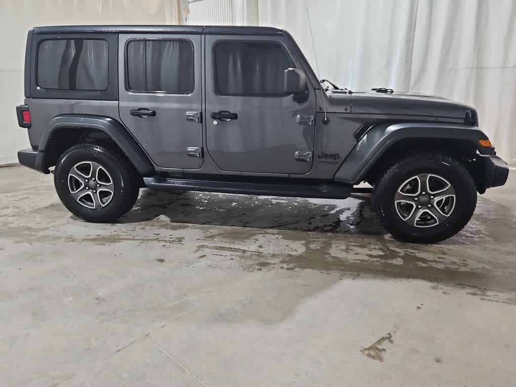 Used 2022 Granite Crystal Metallic Clearcoat Jeep Unlimited Sport S image 8